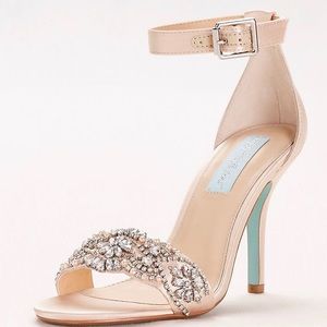 Betsey Johnson Juno Champagne Heels - Size 7